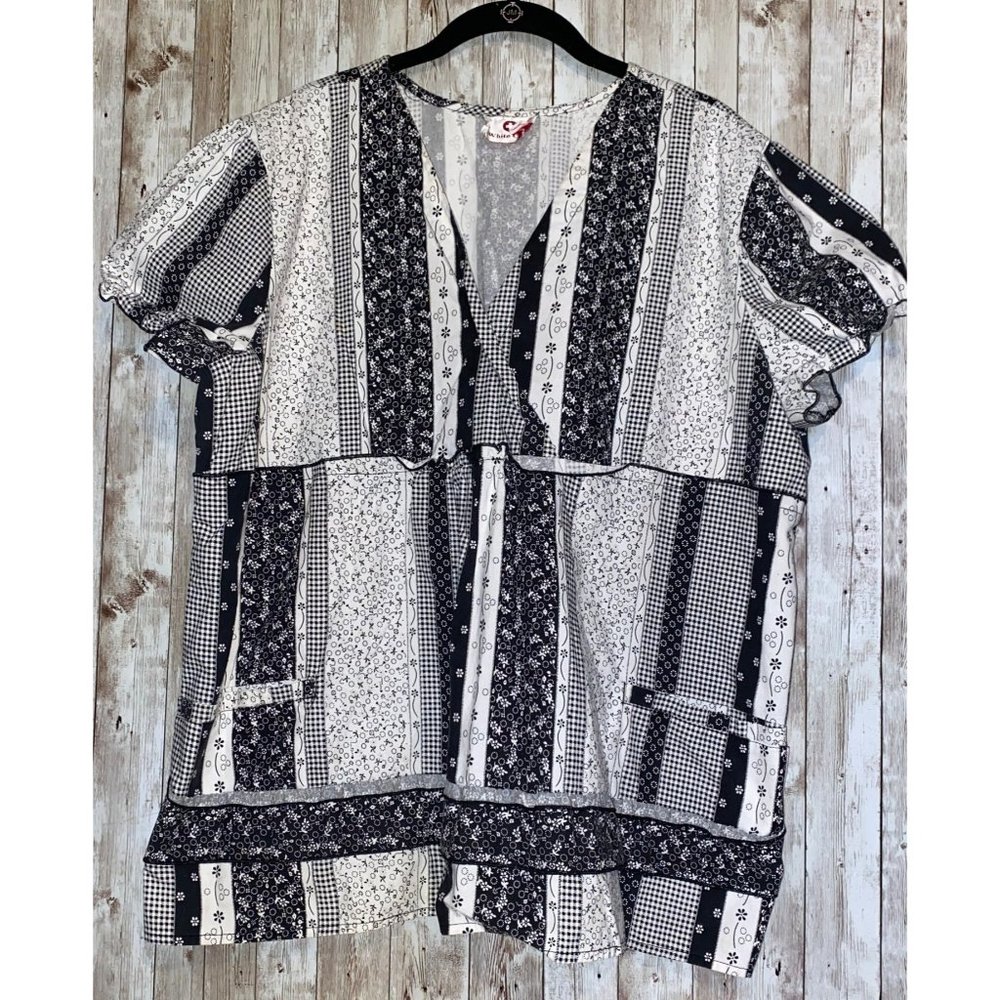White Cross Scrub Top Shirt Nurse Vet-Tech Black White Floral Houndstooth 1X